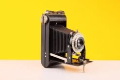 Folding Brownie Six-20 Folding 120 Medium Format Film Camera -Photo Camera Gear Store 1 65