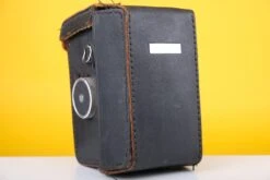 Ricoh Auto 66 Medium Format TLR Camera 9 Ricoh Auto 66 Medium Format TLR Camera -Photo Camera Gear Store DSCF0324