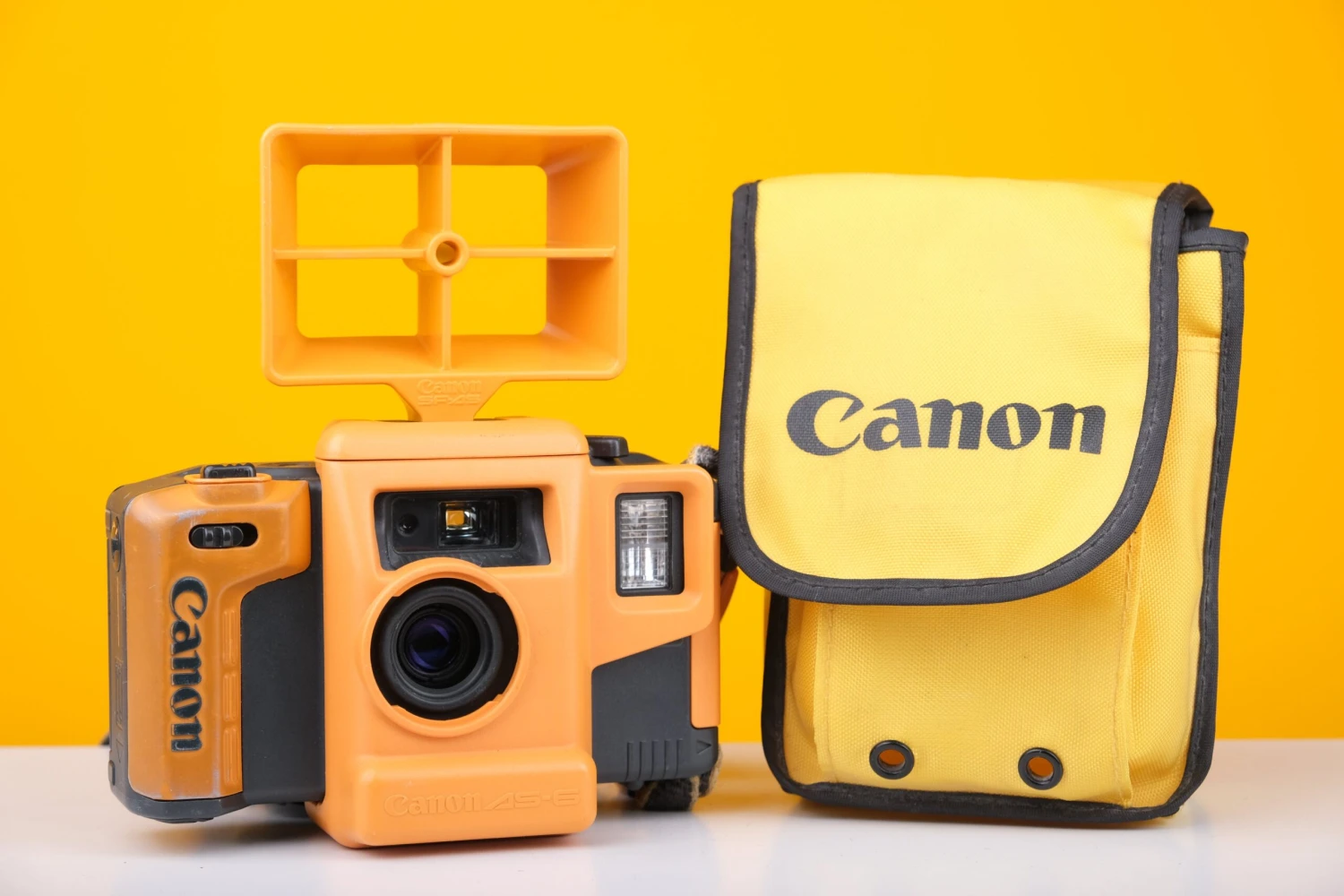 Canon AS-6 35mm Point And Shoot Film Camera 1 Canon AS-6 35mm Point And Shoot Film Camera