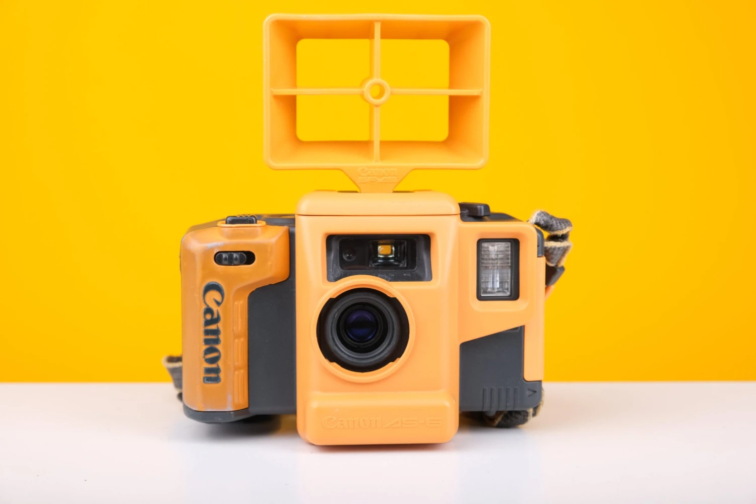 Canon AS-6 35mm Point And Shoot Film Camera 2 Canon AS-6 35mm Point And Shoot Film Camera - Image 2