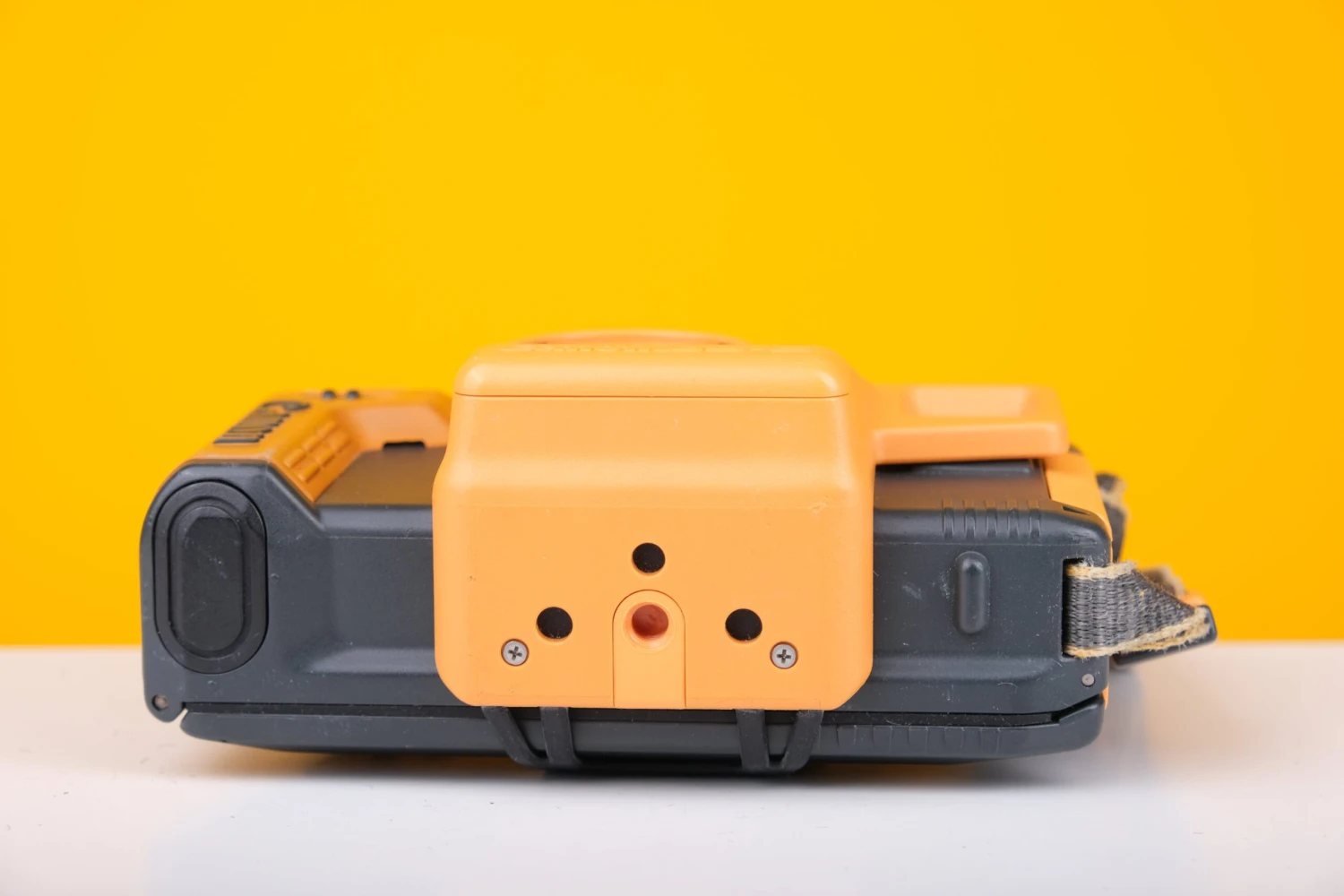 Canon AS-6 35mm Point And Shoot Film Camera 4 Canon AS-6 35mm Point And Shoot Film Camera - Image 4