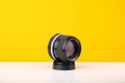 Nikon AI-S Nikkor 85mm F/2 Lens For Nikon -Photo Camera Gear Store DSCF4285