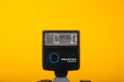 Praktica 1600A Flash