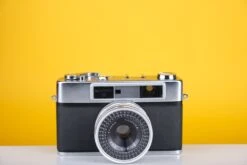 Yashica Minister III 35mm Rangefinder Film Camera