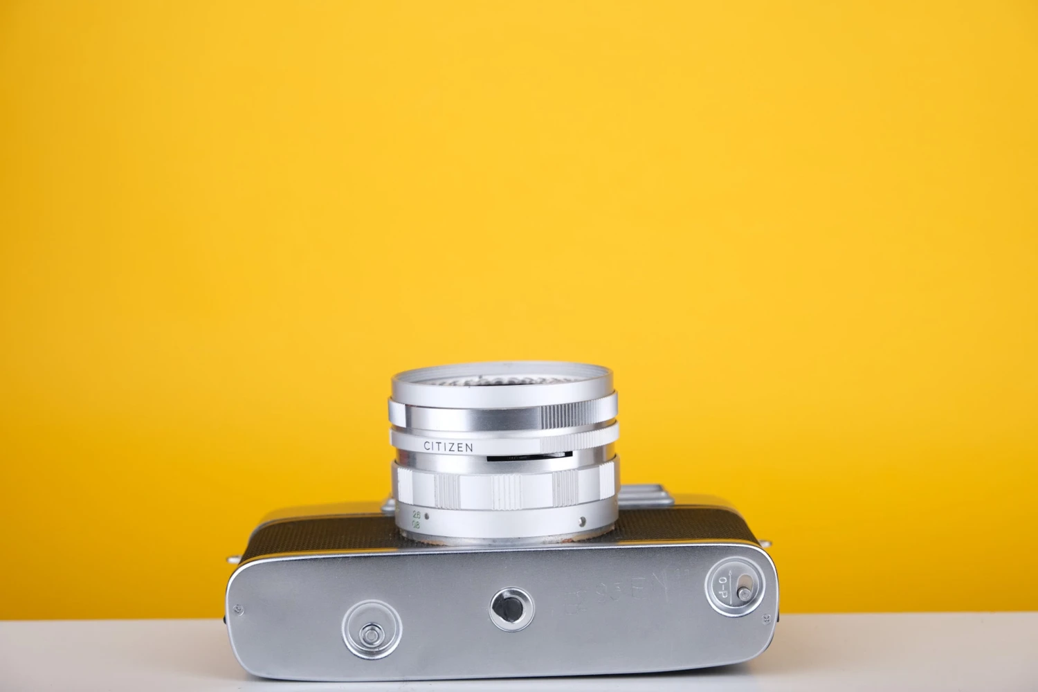 Yashica Minister III 35mm Rangefinder Film Camera 2 Yashica Minister III 35mm Rangefinder Film Camera - Image 2