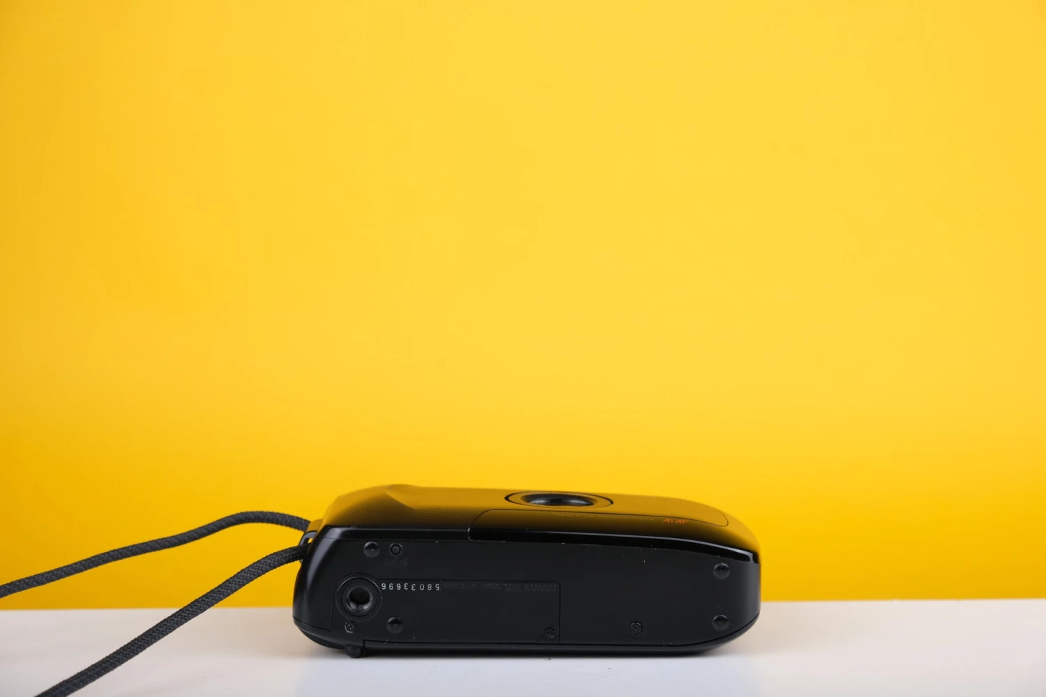 Canon Prima Mini 35mm Point And Shoot Film Camera 2 Canon Prima Mini 35mm Point And Shoot Film Camera - Image 2