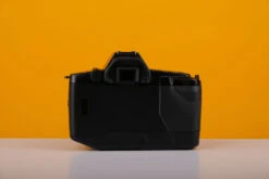 Canon EOS 650 35mm Film SLR Camera Body -Photo Camera Gear Store EOS650 3