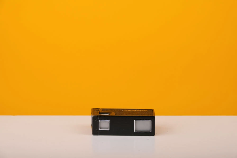 Kiev 30 Subminiature Spy Camera 4 Kiev 30 Subminiature Spy Camera - Image 4