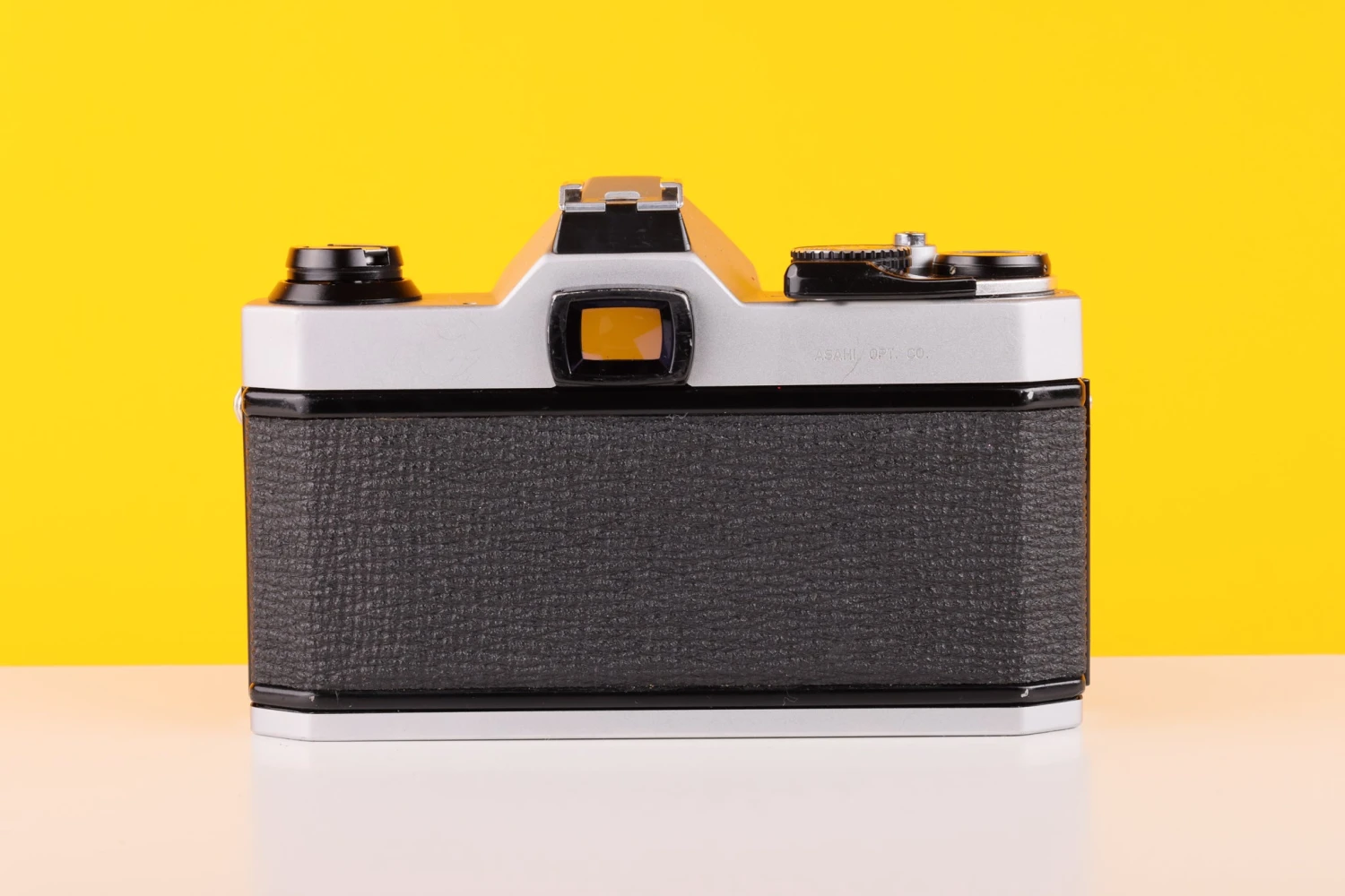 Pentax K1000 35mm Film Camera With Pentax 50mm F/2 Lens 3 Pentax K1000 35mm Film Camera With Pentax 50mm F/2 Lens - Image 3