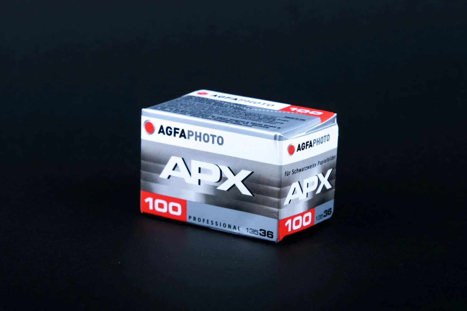 Agfa APX 100 Black And White 35mm Film 36 Exp 1 Agfa APX 100 Black And White 35mm Film 36 Exp