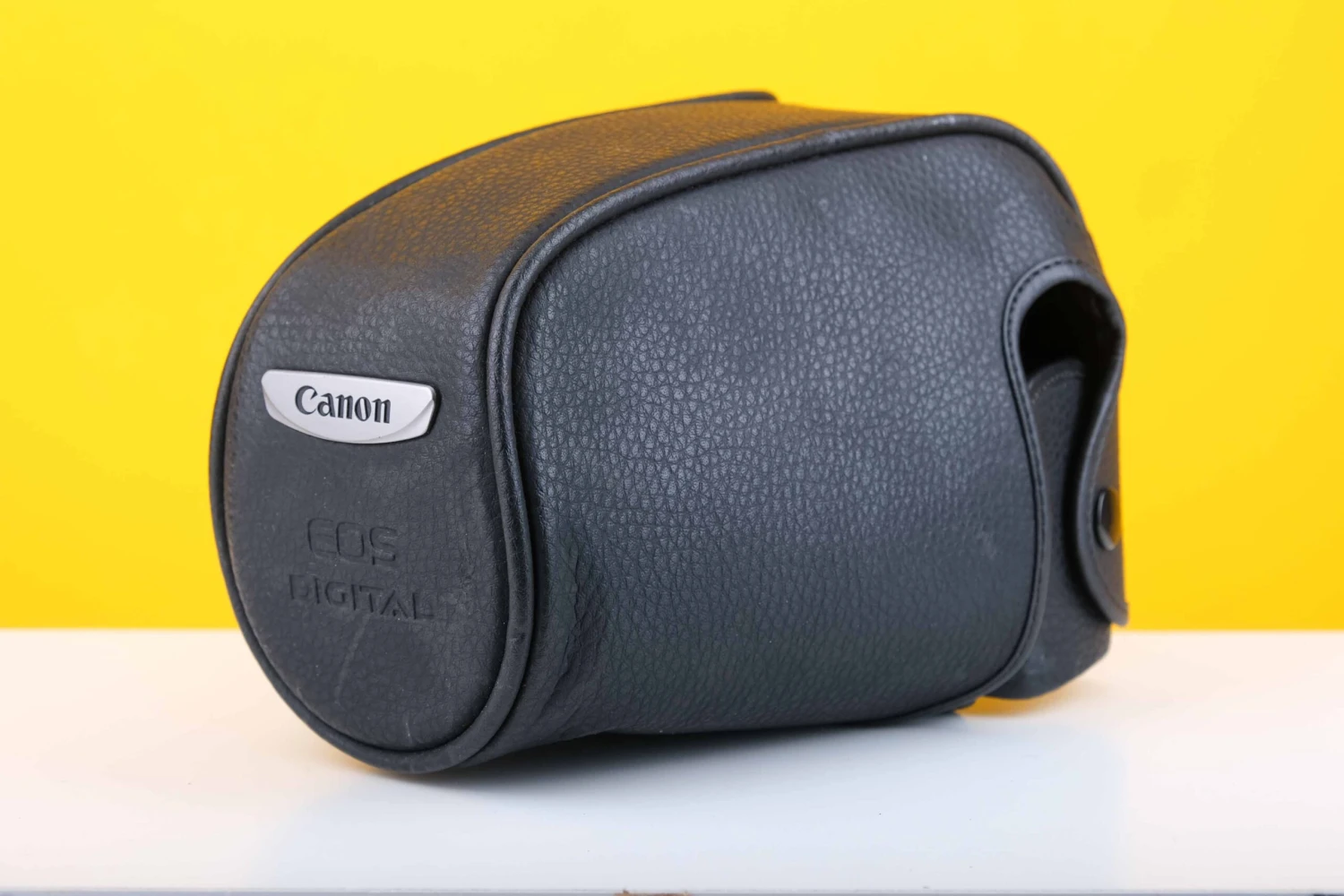 Canon EOS EH-17L Camera Case 1 Canon EOS EH-17L Camera Case