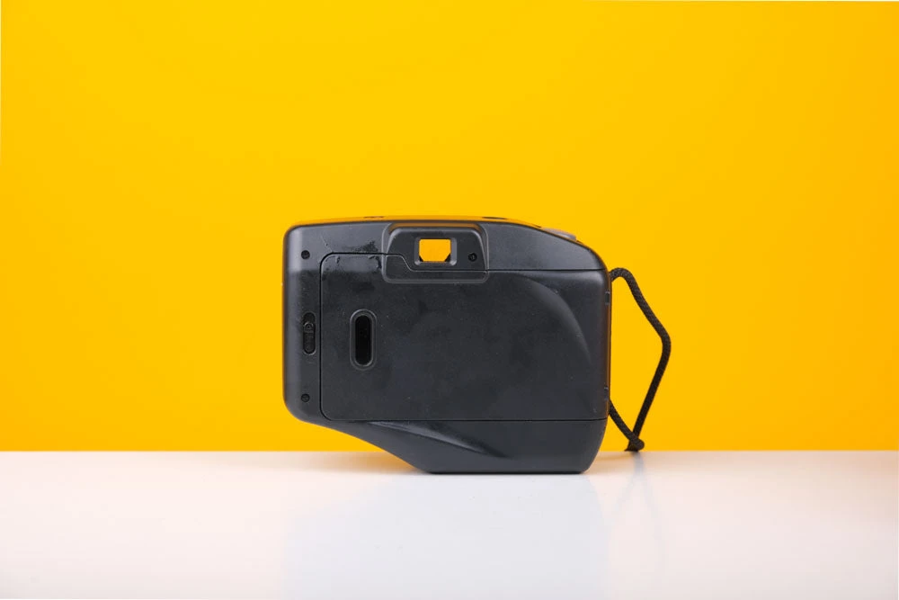 Canon Sketchbook 35mm Point And Shoot Film Camera 4 Canon Sketchbook 35mm Point And Shoot Film Camera - Image 4