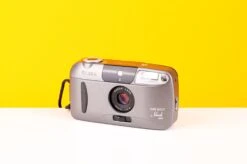 Canon Sureshot Sleek 35mm Point And Shoot Film Camera