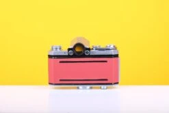 Edixa Flex 35mm SLR Film Camera In Red With Leather Case -Photo Camera Gear Store edixaflexinred 6 3dd16abc d77f 4aca b6ee 872e30fcccb5