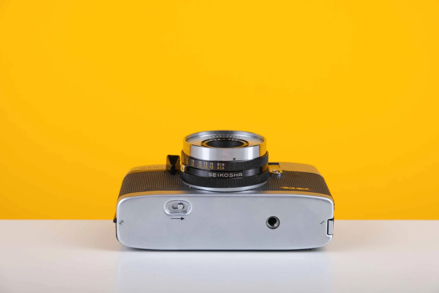 Mamiya EE 35mm Viewfinder Film Camera 5 Mamiya EE 35mm Viewfinder Film Camera - Image 5