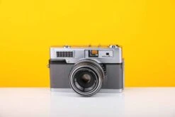 Minolta Uniomat II 35mm Rangefinder Film Camera