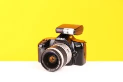 Minolta Dynax 3000i 35mm SLR Film Camera With Minolta AF Zoom 28-80mm F3.5-5.6 D Lens With Minolta Program D 314i Flash