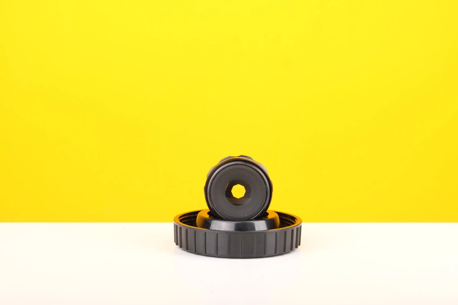 Nikon EL-Nikkor 75mm F/4 Enlarging Lens 5 Nikon EL-Nikkor 75mm F/4 Enlarging Lens - Image 5