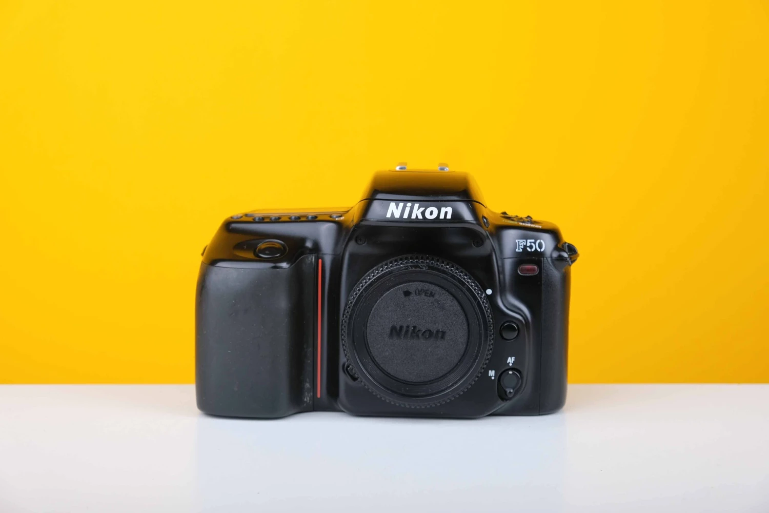 Nikon F50 35mm SLR Film Camera Body 2 Nikon F50 35mm SLR Film Camera Body - Image 2