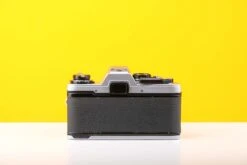 Olympus OM-10 35mm SLR Film Camera With Manual Adapter And Olympus OM-System E.Zuiko Auto-T 135mm F3.5 Lens With Lens Case 8 Olympus OM-10 35mm SLR Film Camera With Manual Adapter And Olympus OM-System E.Zuiko Auto-T 135mm F3.5 Lens With Lens Case -Photo Camera Gear Store olympusom10camerawithlenscase 7