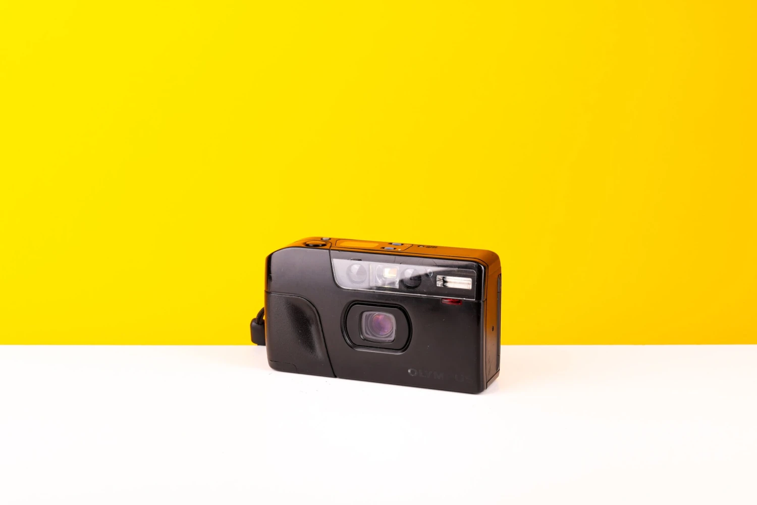 Olympus Trip AF Mini 35mm Point And Shoot Film Camera 1 Olympus Trip AF Mini 35mm Point And Shoot Film Camera