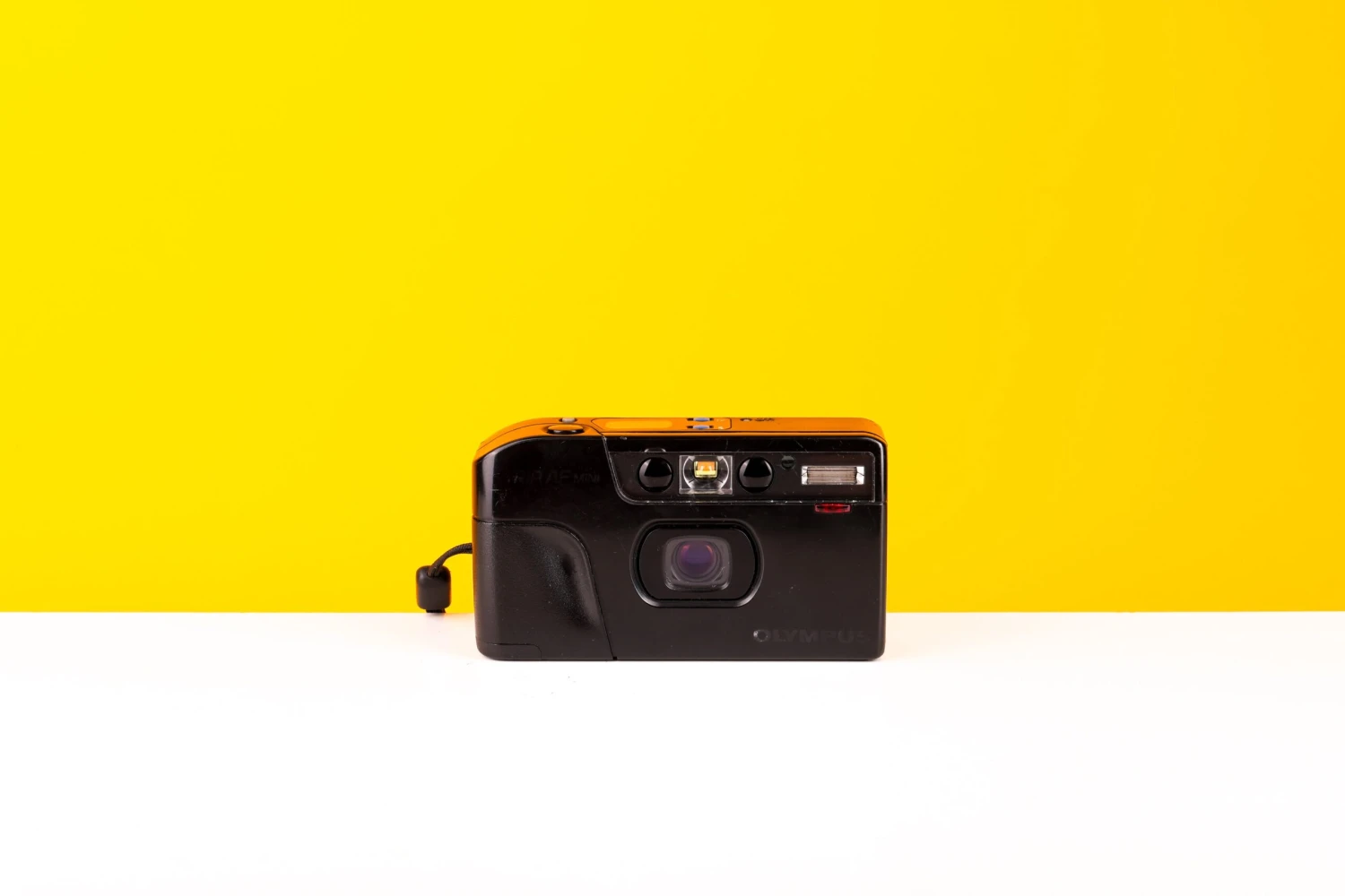 Olympus Trip AF Mini 35mm Point And Shoot Film Camera 2 Olympus Trip AF Mini 35mm Point And Shoot Film Camera - Image 2