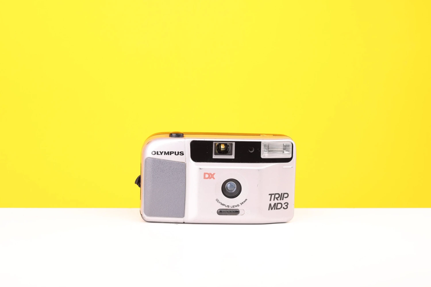 Olympus Trip MD3 35mm Point And Shoot Film Camera 2 Olympus Trip MD3 35mm Point And Shoot Film Camera - Image 2