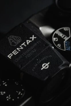 Pentax 17 35mm Half Frame Film Camera + FREE Expired Film Roll + 1 VCH T-shirt -Photo Camera Gear Store pentax171