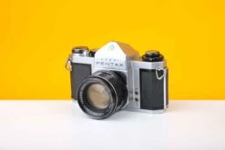 Pentax SV 35mm Film Camera With Pentax Super-Takumar F/1.8 55mm Lens