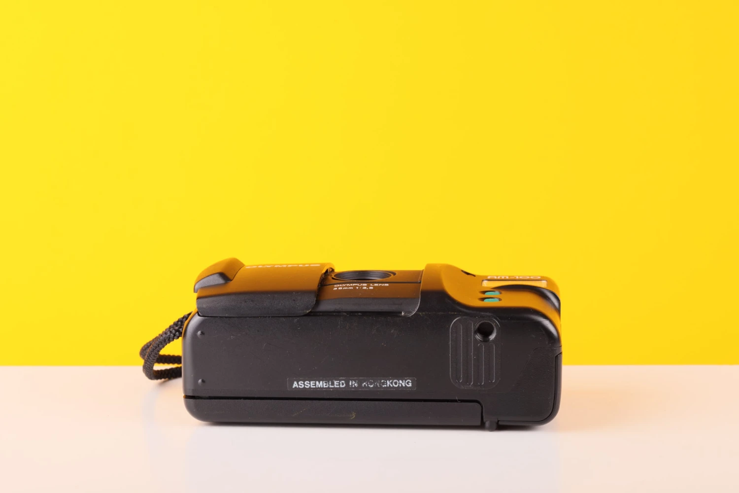 Olympus AM-100 35mm Point And Shoot Film Camera 4 Olympus AM-100 35mm Point And Shoot Film Camera - Image 4