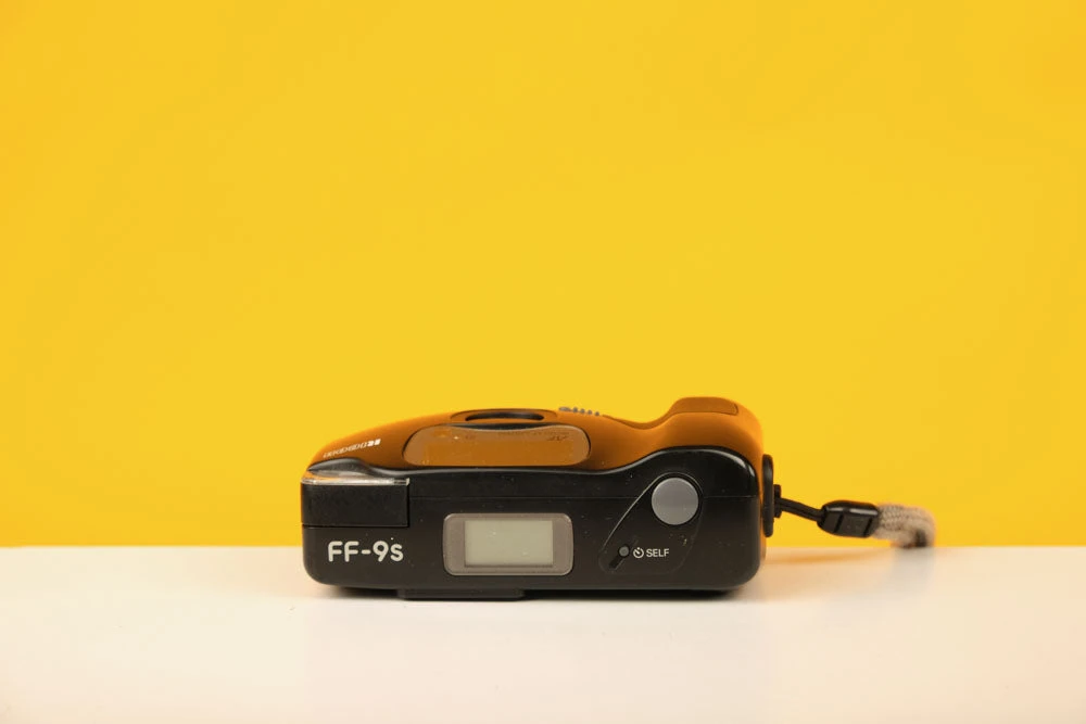 Ricoh FF-9s 35mm Point And Shoot Film Camera 2 Ricoh FF-9s 35mm Point And Shoot Film Camera - Image 2
