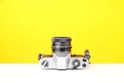 Rolleiflex SL35 35mm Film Camera With Carl Zeiss Planar 50mm F1.8 Lens With Leather Case 8 Rolleiflex SL35 35mm Film Camera With Carl Zeiss Planar 50mm F1.8 Lens With Leather Case -Photo Camera Gear Store rolleiflex 4 91d8ee11 082a 4758 bd36 fd37406a1532