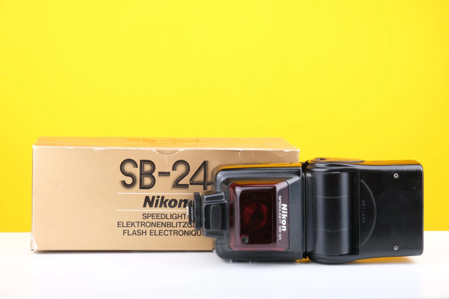 Nikon Speedlight SB-24 Flash Boxed 4 Nikon Speedlight SB-24 Flash Boxed - Image 4
